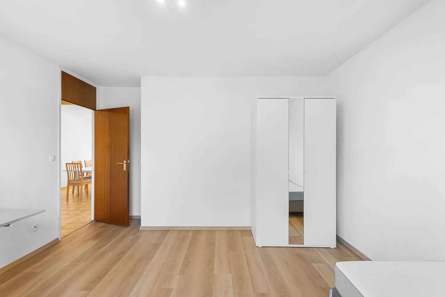 5 Zimmer Wohnung mit 120 m² in Regensburg – Bild 4