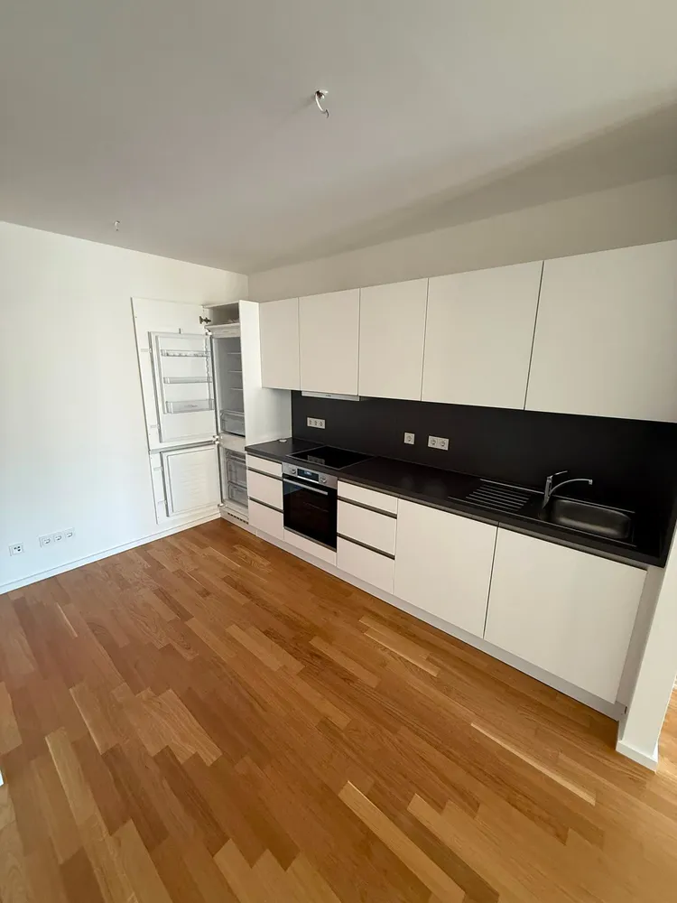 2 Zimmer Wohnung mit 69 m² in Frankfurt am Main – Bild 2