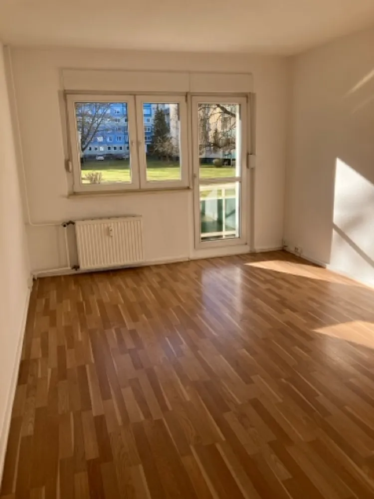 3 Zimmer Wohnung mit 61 m² in Halle (Saale) – Bild 1