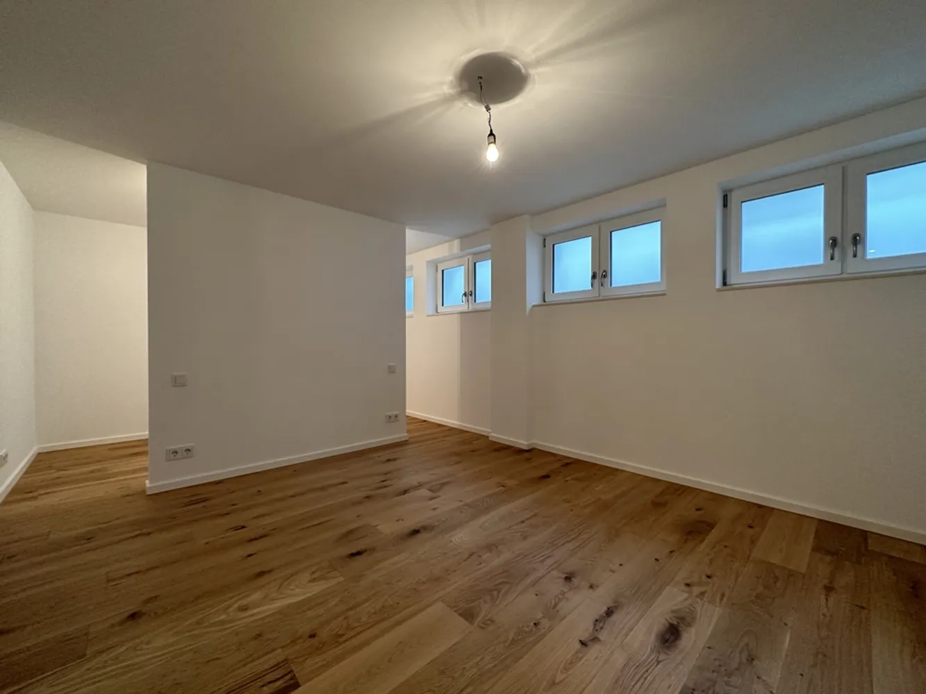 2 Zimmer Wohnung mit 105 m² in Stuttgart – Bild 11