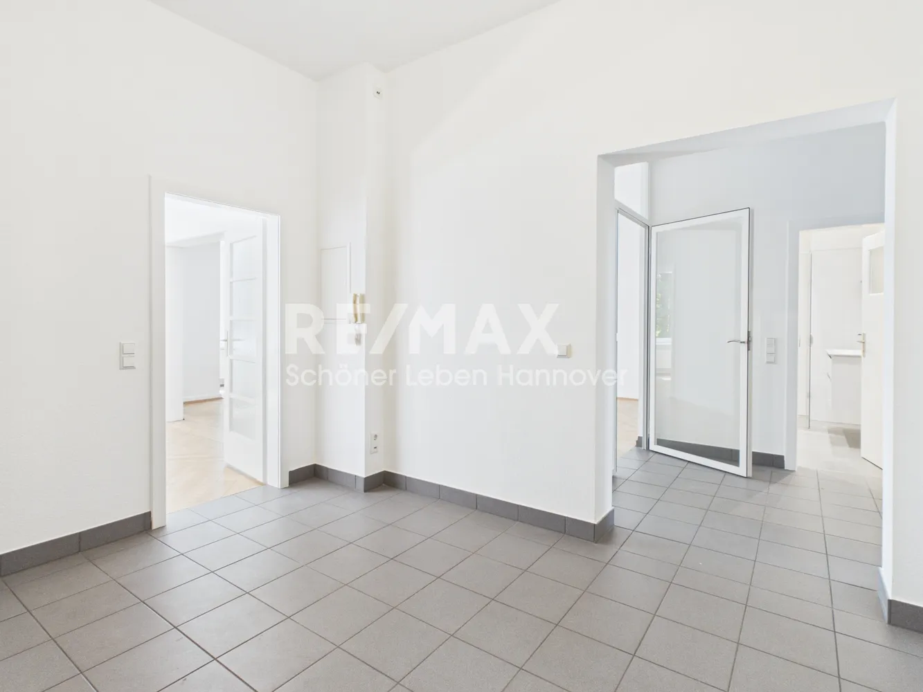 9 room house with 322 m² in Hanover – Photo 5
