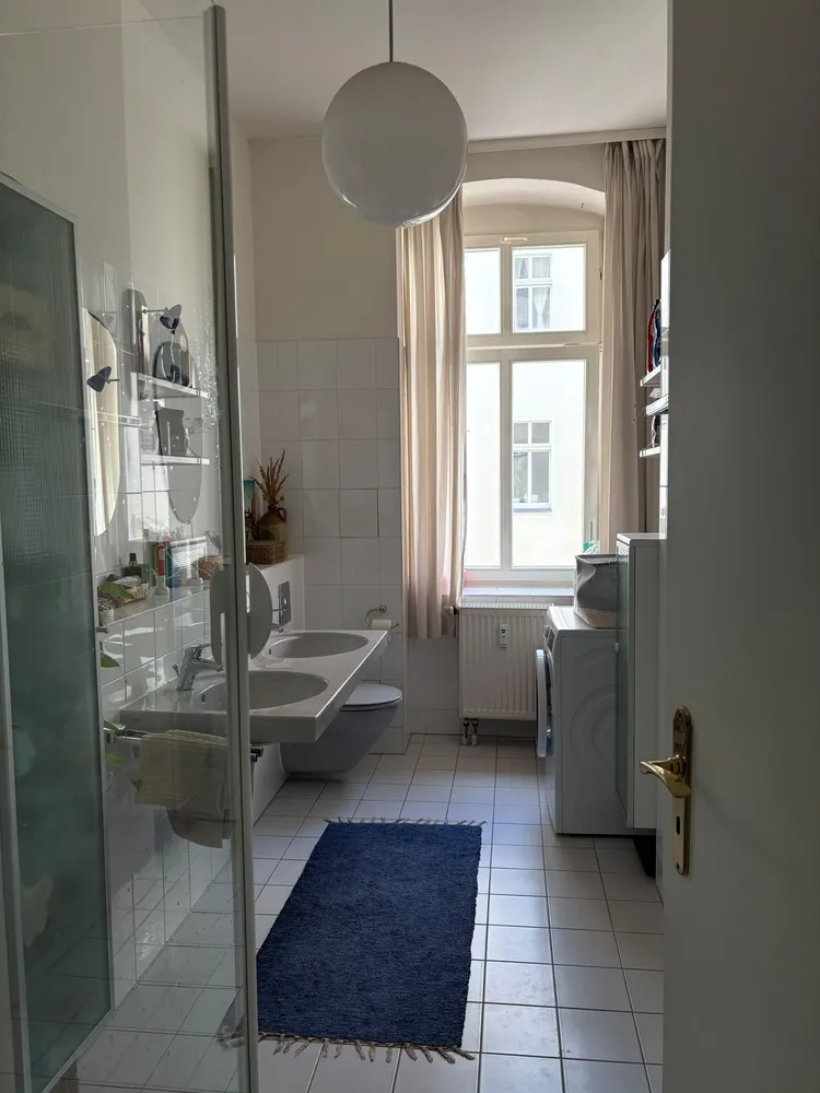 3 Zimmer Wohnung mit 99 m² in Berlin – Bild 1