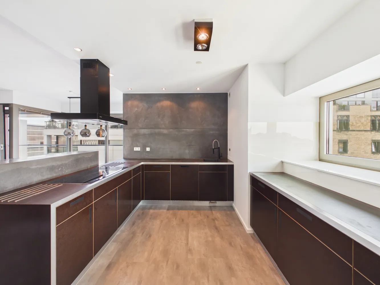 3 Zimmer Wohnung mit 110 m² in Köln – Bild 4