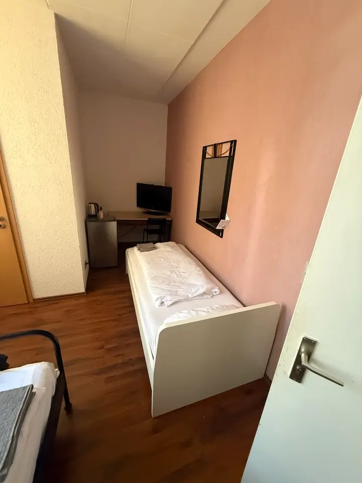 2 Zimmer Wohnung mit 20 m² in Pforzheim – Bild 3