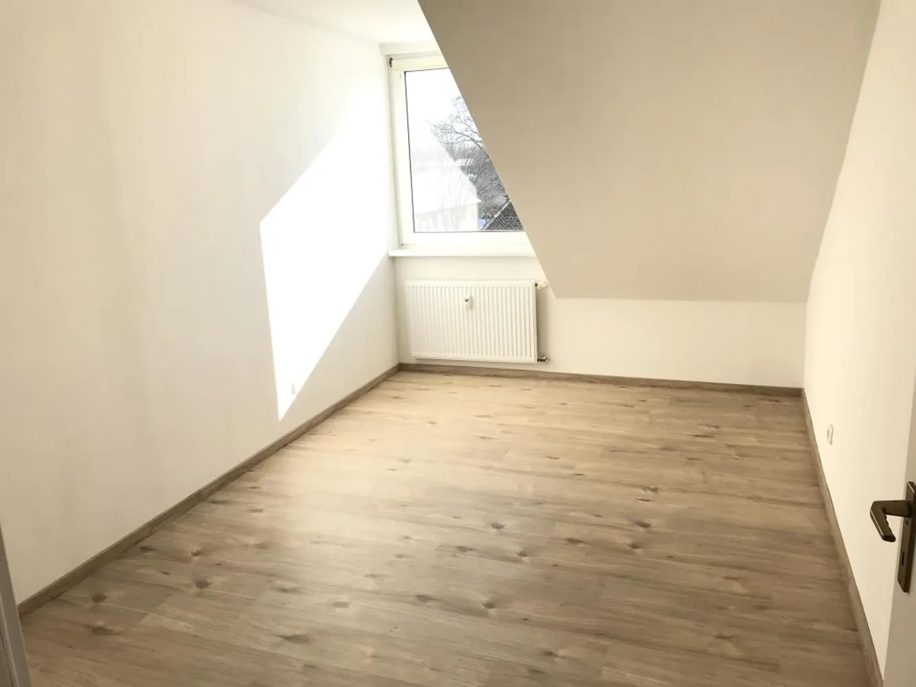 4 Zimmer Wohnung mit 77 m² in Duisburg – Bild 4