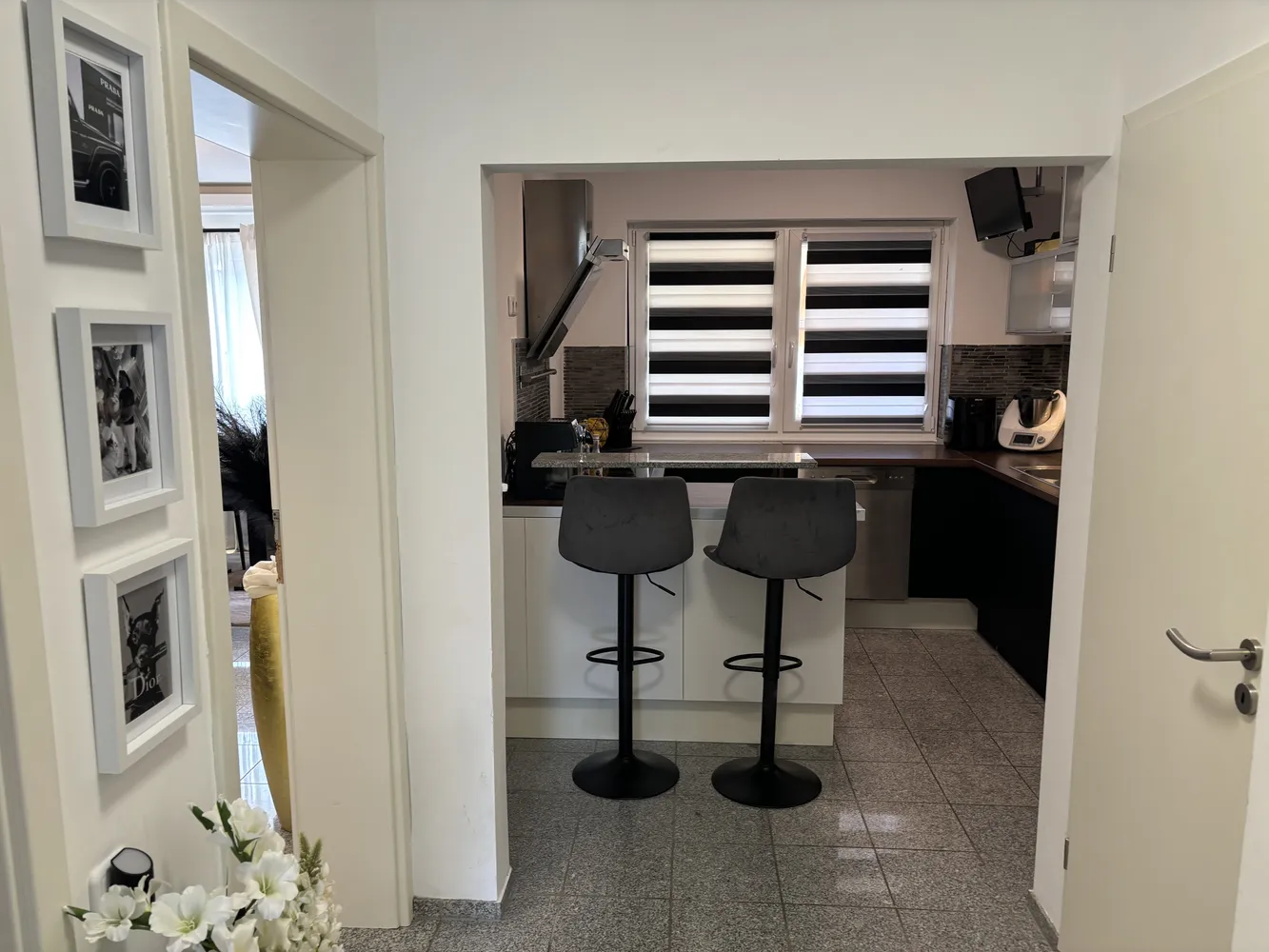 2 Zimmer Wohnung mit 62 m² in Düsseldorf – Bild 6