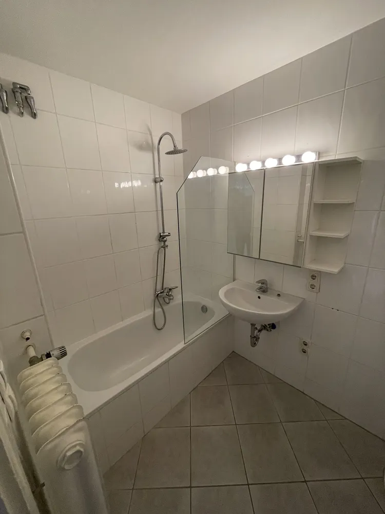 2 Zimmer Wohnung mit 67 m² in München – Bild 5