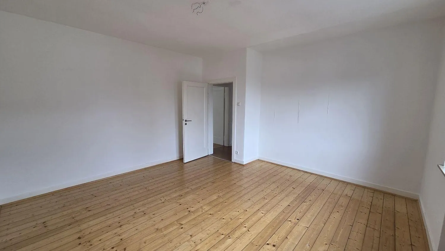 4 Zimmer Wohnung mit 100 m² in Bielefeld – Bild 6
