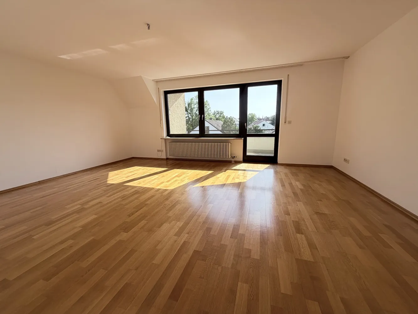 3 Zimmer Wohnung mit 83 m² in Augsburg – Bild 1