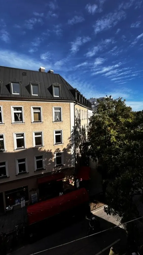 4 Zimmer Wohnung mit 124 m² in München – Bild 6