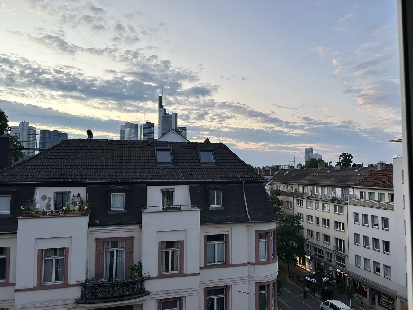 1 Zimmer Wohnung mit 30 m² in Frankfurt am Main – Bild 5