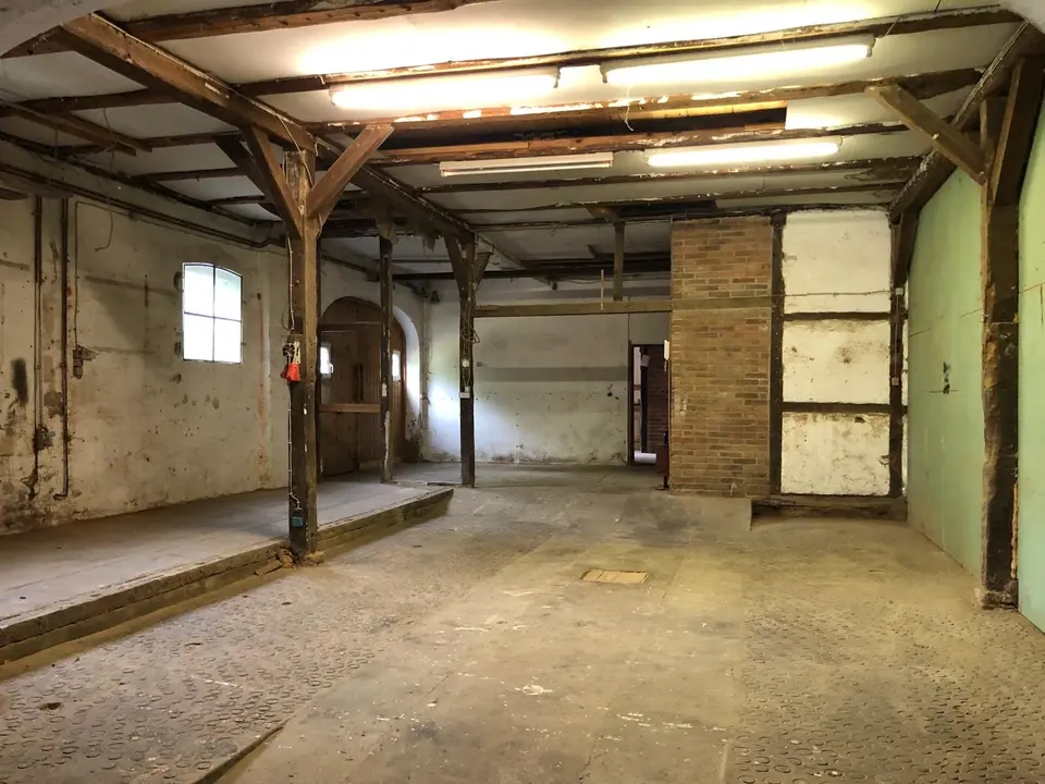 6 Zimmer Wohnung mit 250 m² in Uelzen – Bild 6