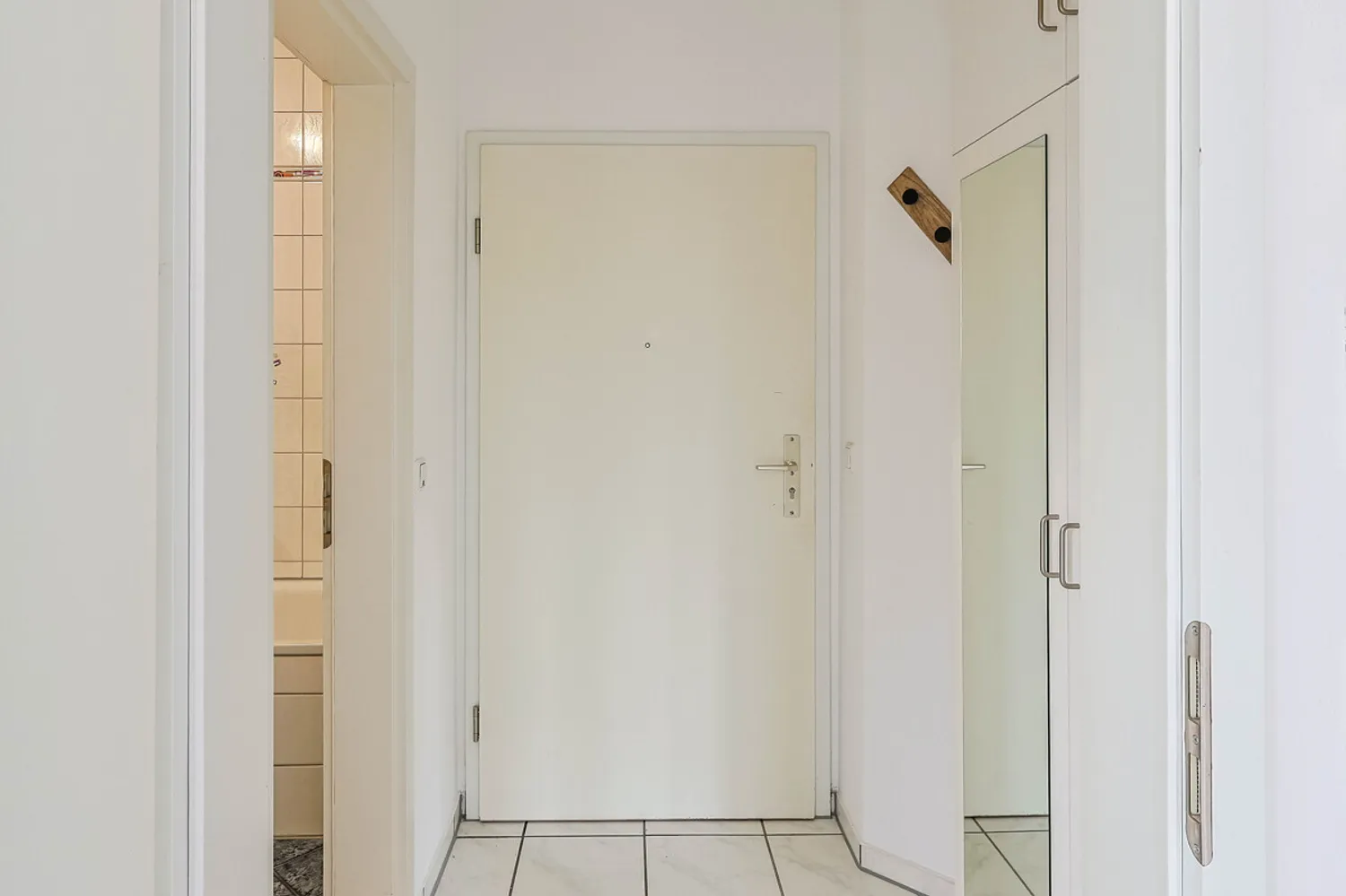 1 room apartment with 48 m² in Ingolstadt – Photo 6