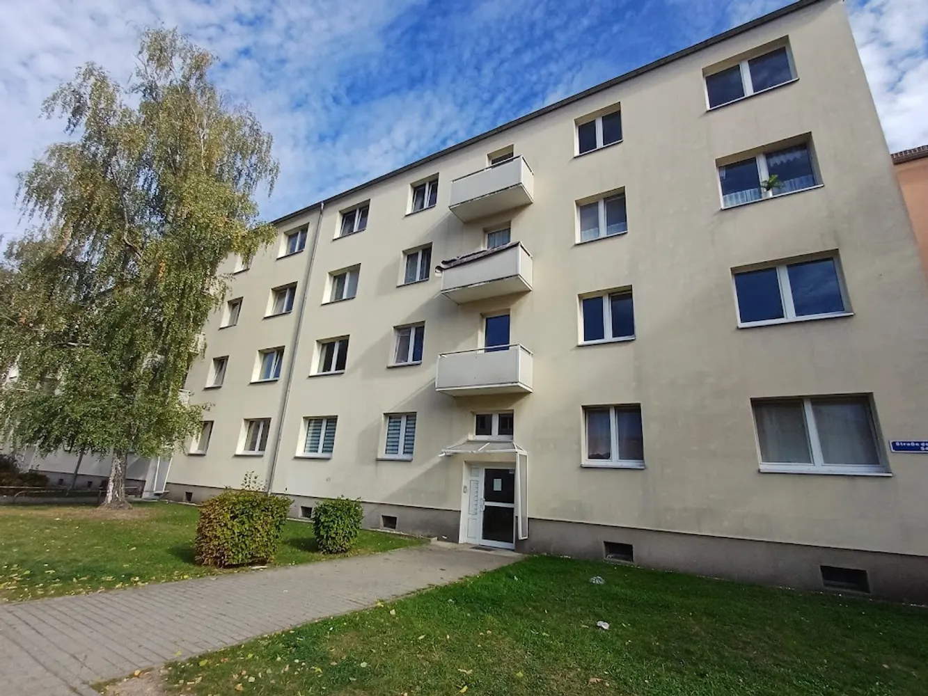 4 Zimmer Wohnung mit 76 m² in Merseburg – Bild 1