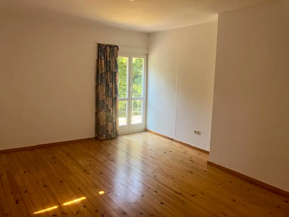 2 Zimmer Wohnung mit 70 m² in Saarbrücken – Bild 2