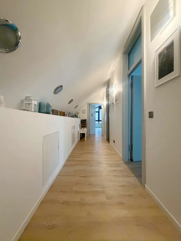 5 Zimmer Wohnung mit 173 m² in Köln – Bild 9