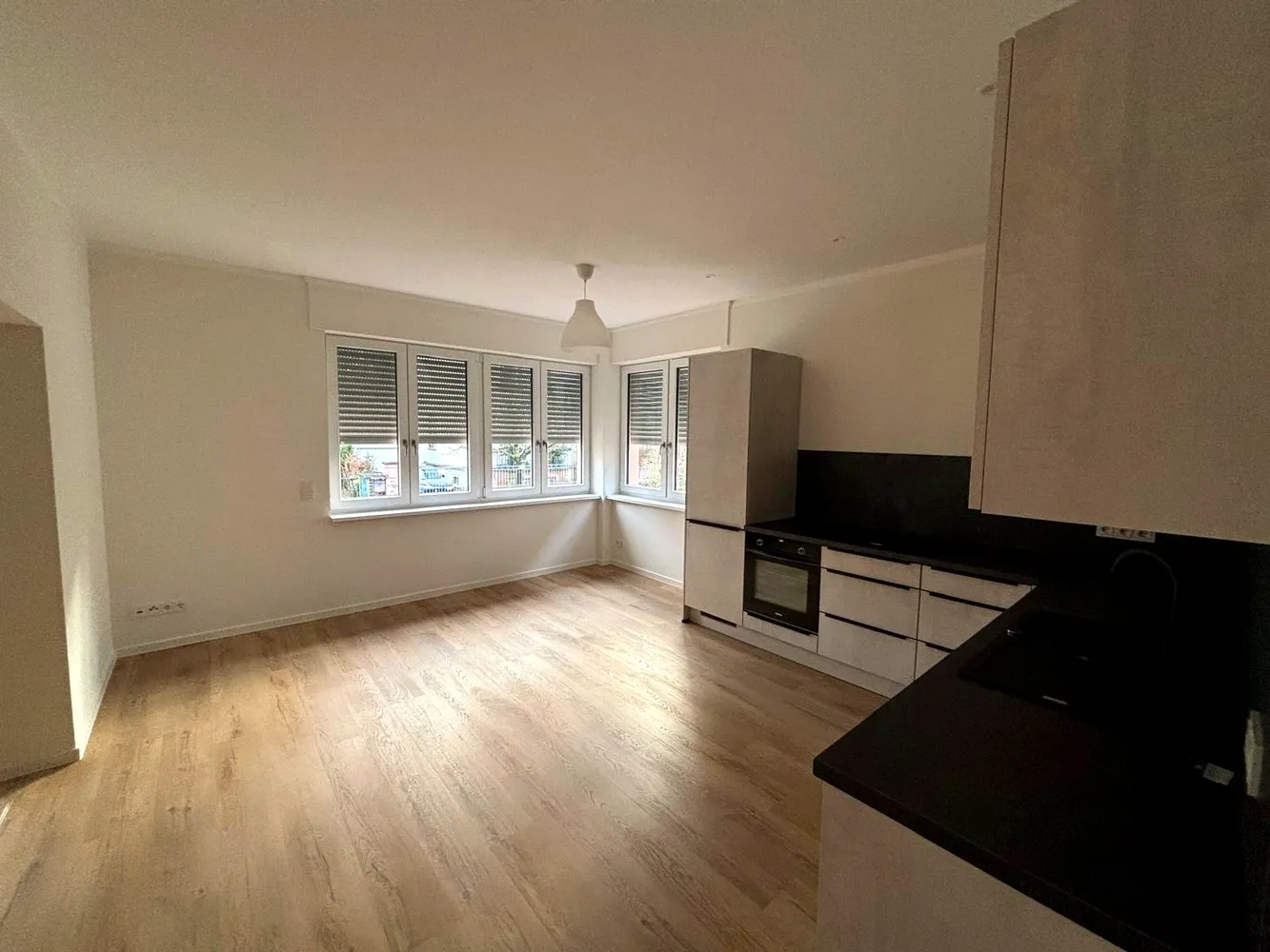 4 Zimmer Wohnung mit 133 m² in Frankfurt am Main – Bild 1