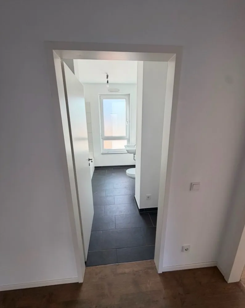 2 Zimmer Wohnung mit 74 m² in Bonn – Bild 5
