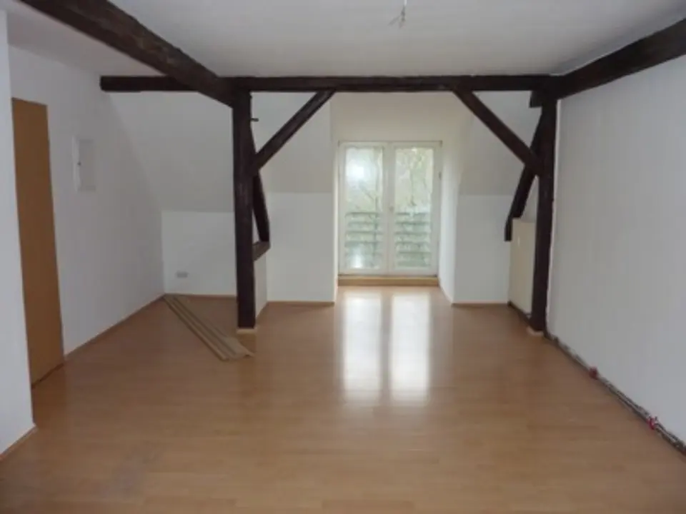 2 Zimmer Wohnung mit 54 m² in Weißenfels – Bild 8