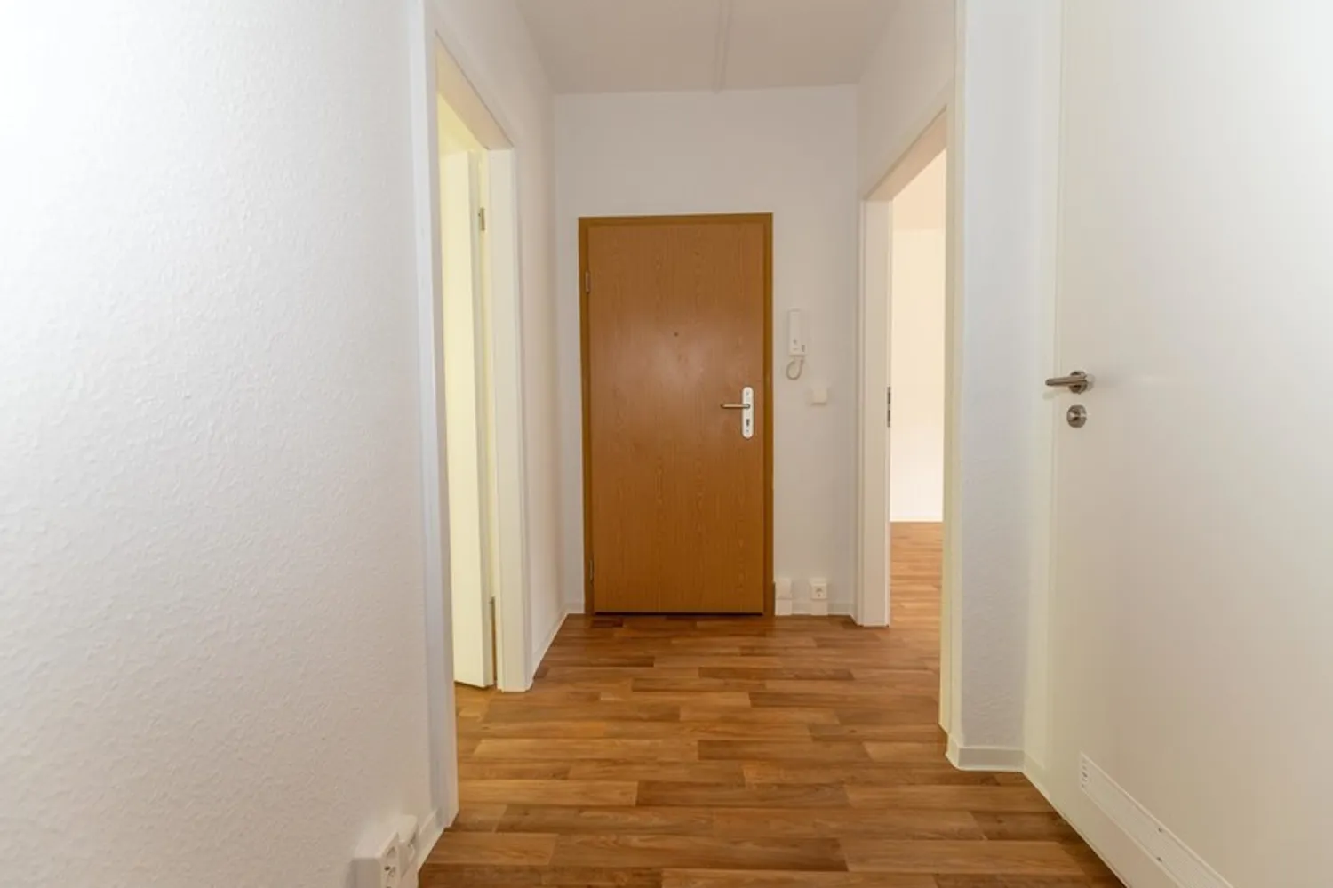 2 Zimmer Wohnung mit 58 m² in Magdeburg – Bild 6