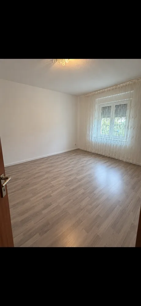 3 Zimmer Wohnung mit 67 m² in Duisburg – Bild 1