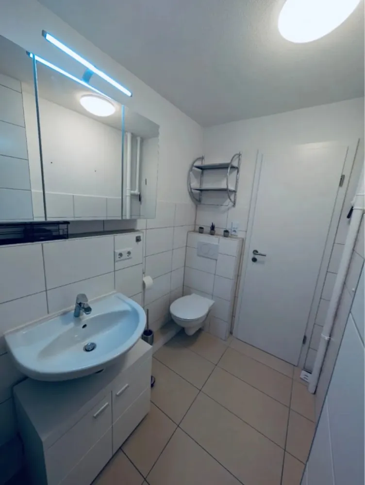 WG-Zimmer mit 14 m² in München – Bild 1