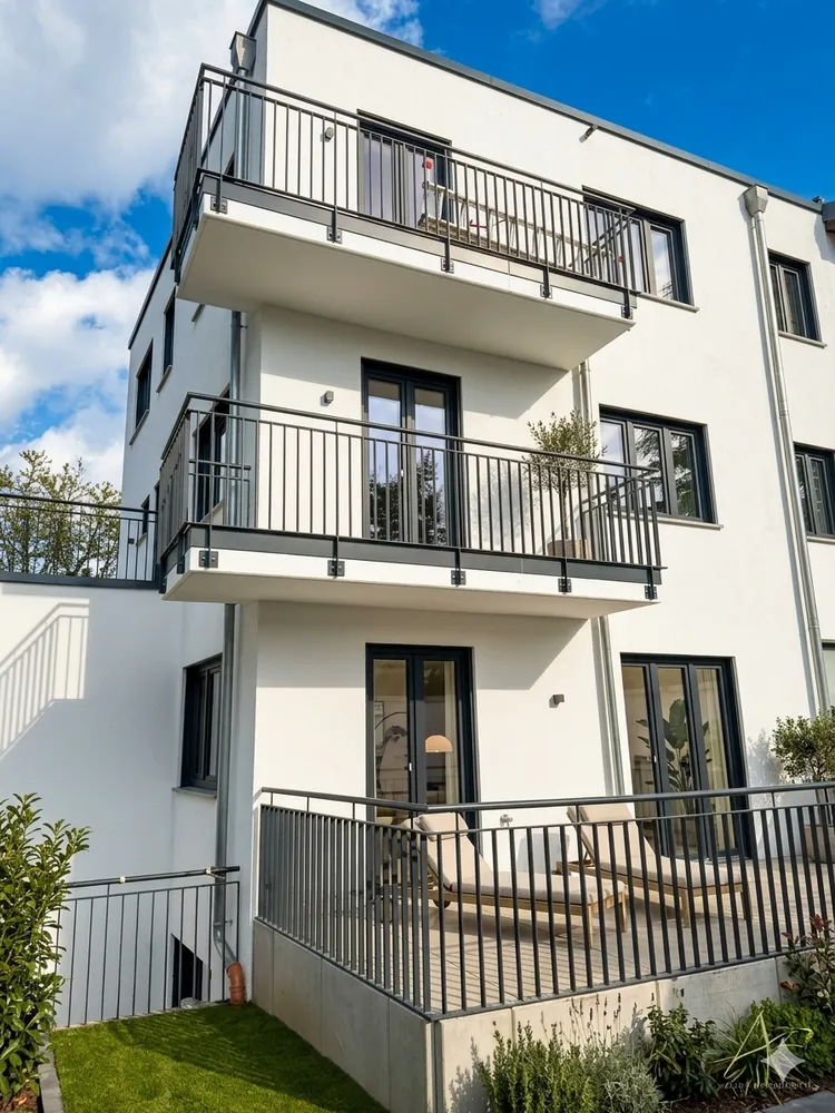 2 Zimmer Wohnung mit 106 m² in Frankfurt am Main – Bild 12
