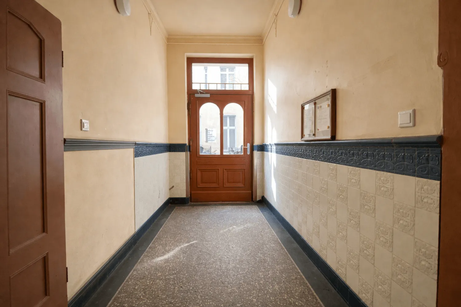 3 room apartment with 92 m² in Berlin – Photo 8
