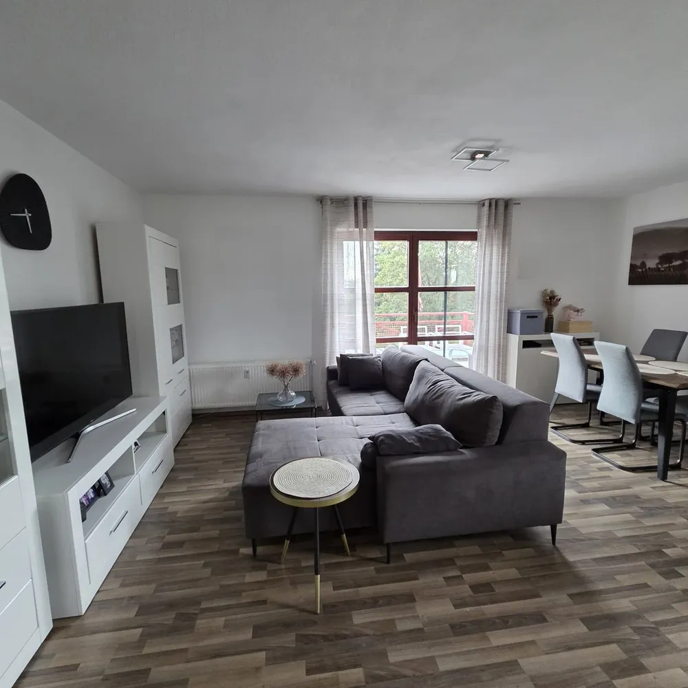 2 Zimmer Wohnung mit 81 m² in Köln – Bild 1