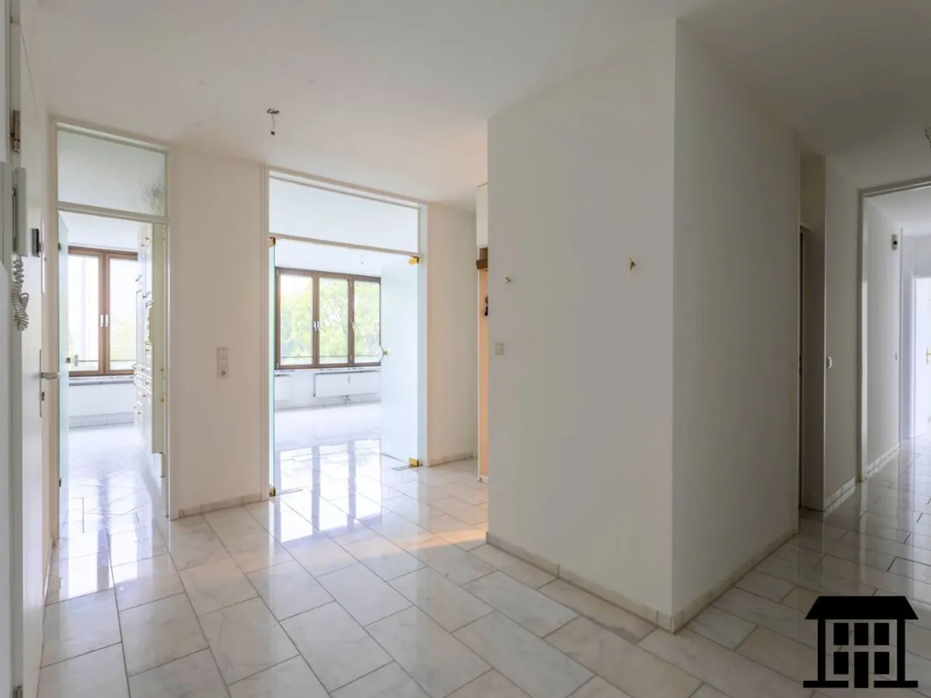 5 Zimmer Wohnung mit 205 m² in Bonn – Bild 4