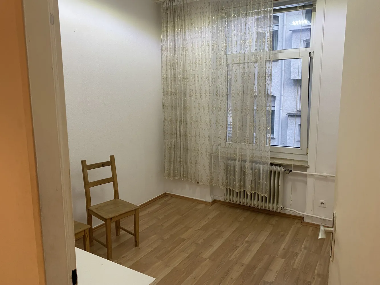 2 Zimmer Wohnung mit 38 m² in Wiesbaden – Bild 3