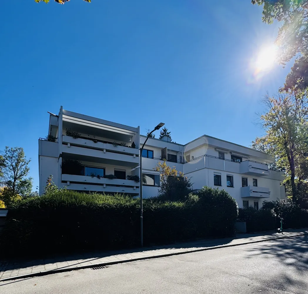 3 Zimmer Wohnung mit 103 m² in München – Bild 1