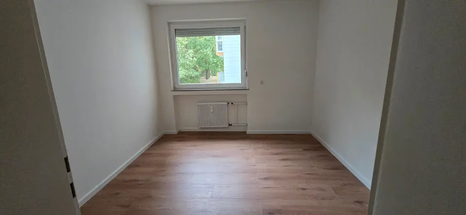 4 Zimmer Wohnung mit 105 m² in Regensburg – Bild 3