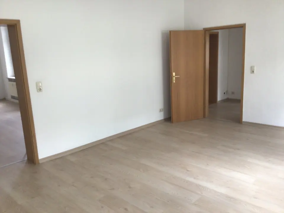 3 Zimmer Wohnung mit 101 m² in Aue-Bad Schlema – Bild 1