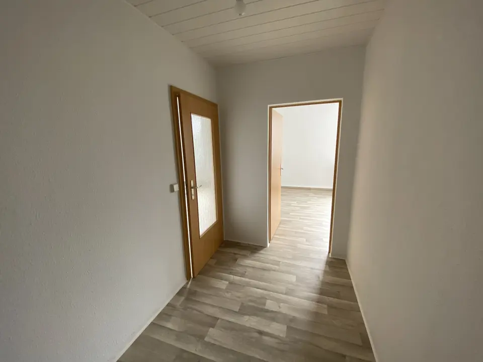 2 Zimmer Wohnung mit 54 m² in Suhl – Bild 2