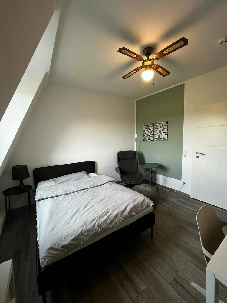 WG-Zimmer mit 13 m² in Frankfurt am Main – Bild 1