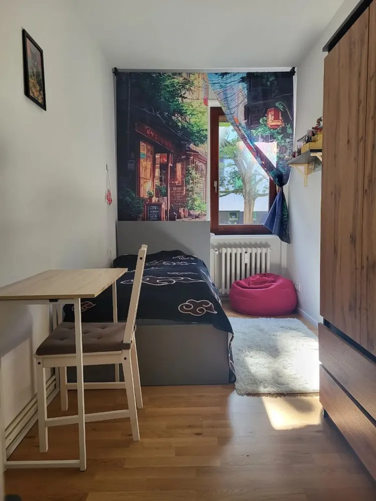 Shared room with 12 m² in Berlin – Photo 1
