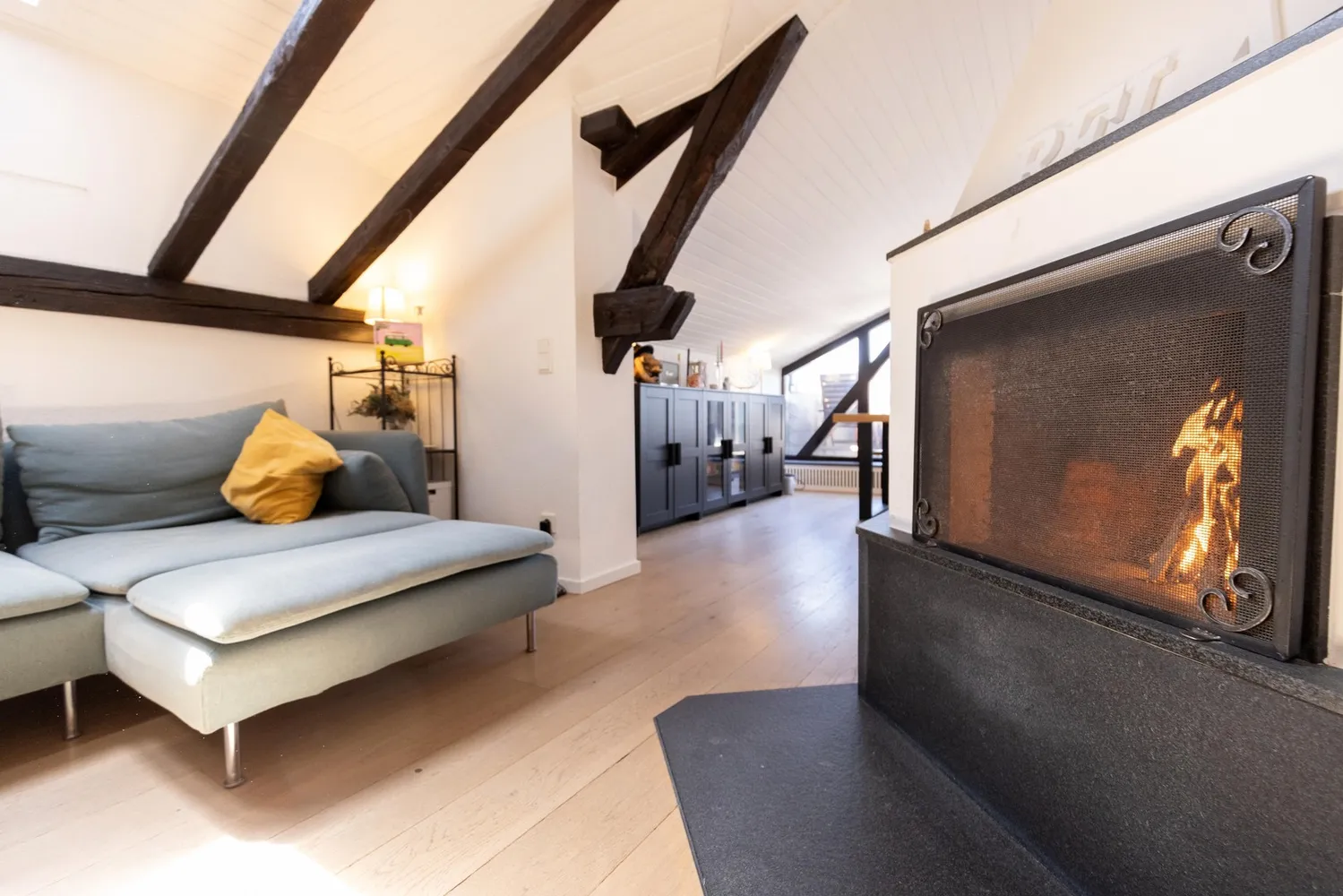 2 Zimmer Wohnung mit 79 m² in Bonn – Bild 2