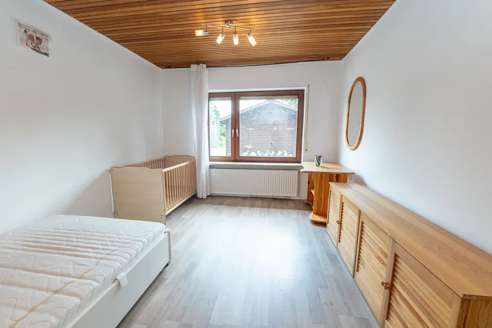 8 Zimmer Haus mit 233 m² in Stade – Bild 1