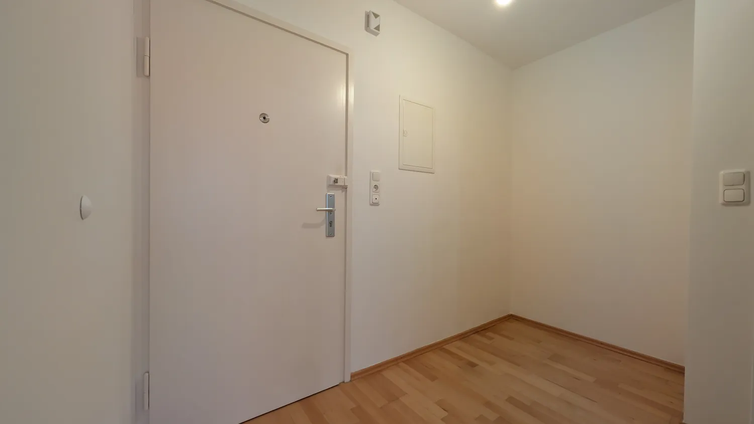 1 room apartment with 33 m² in Munich – Photo 6