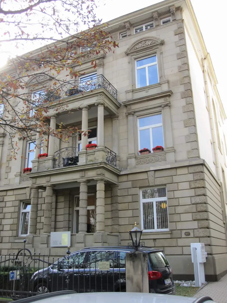 2 room apartment with 114 m² in Frankfurt am Main – Photo 8