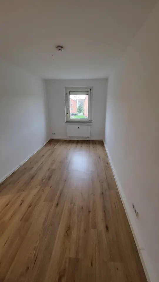 4 Zimmer Wohnung mit 76 m² in Bitterfeld-Wolfen – Bild 8