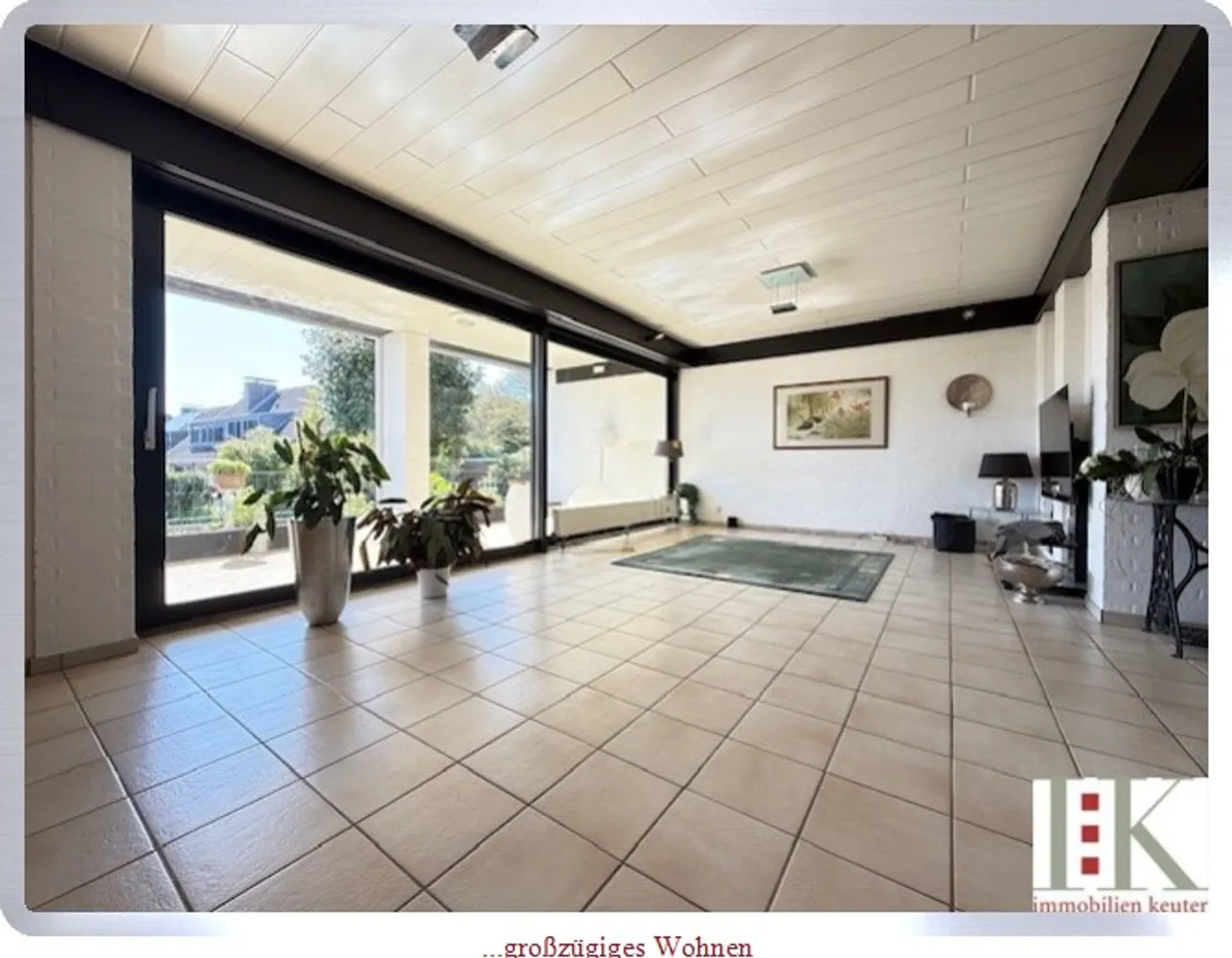 8 room house with 220 m² in Kaarst – Photo 12