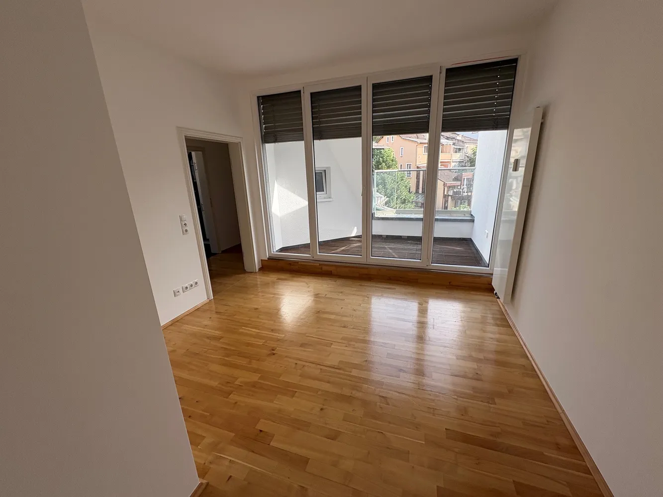 4 Zimmer Wohnung mit 91 m² in Frankfurt am Main – Bild 7
