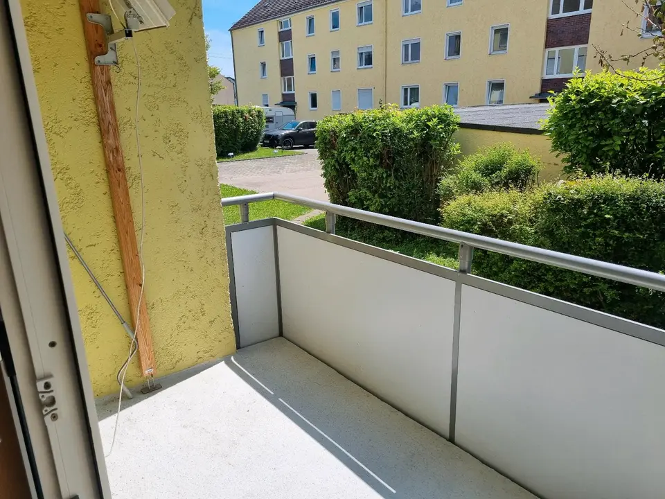 4 Zimmer Wohnung mit 72 m² in Augsburg – Bild 1