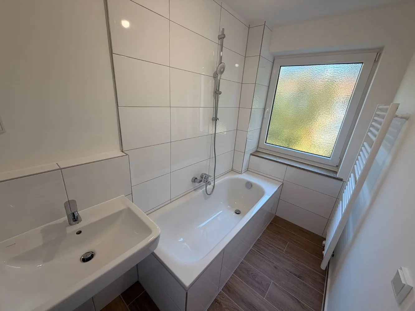 5 Zimmer Wohnung mit 100 m² in München – Bild 3