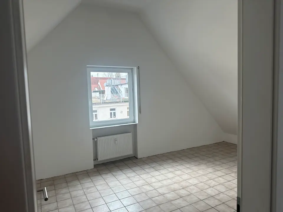 2 room apartment with 40 m² in Günzburg – Photo 2