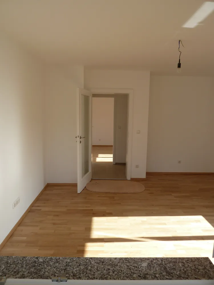 2 Zimmer Wohnung mit 54 m² in München – Bild 2