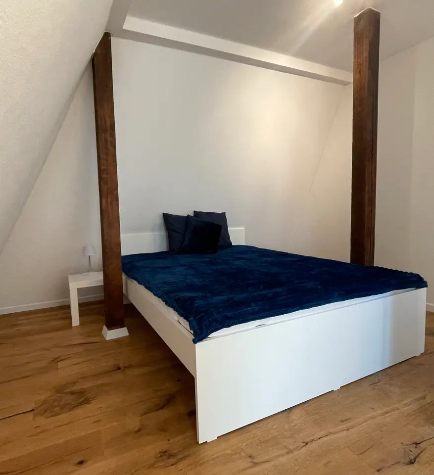 WG-Zimmer mit 157 m² in Kornwestheim – Bild 1
