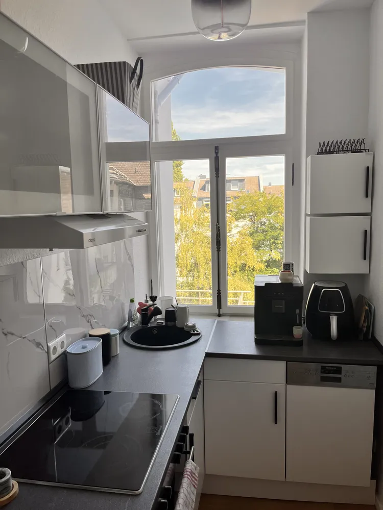 3 Zimmer Wohnung mit 60 m² in Köln – Bild 2